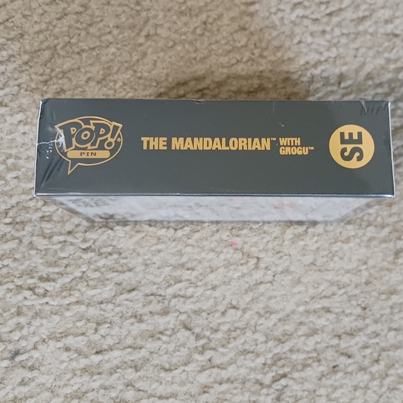 NEW Funko Pop Pin Disney Star Wars Mandalorian with Grogu #SE (Special Edition) - Picture 5 of 6